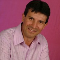 Clausir Alves