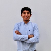 Pablo E Serratos