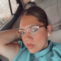 Yesenia Lenoir