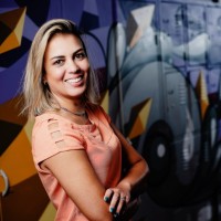 Flávia Moreira