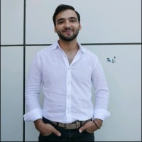 Melih Koç