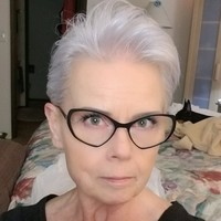 Kris DeFazio