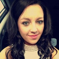 Emma Naughton Apa