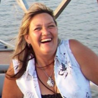Vicky Raynard