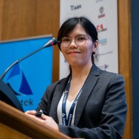 Dr. Li Chin Law (AMIChemE)