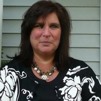 Suzanne Kiesel