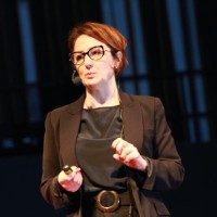 TATIANE LUQUINI