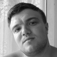 Максим Колесников