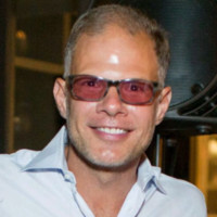 Erik Schmitz