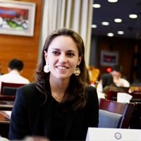 Dr. Juliana Valle P. Guerra