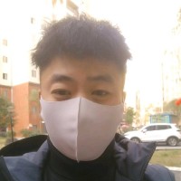 邱吉文