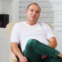 Iskandar Kholikov