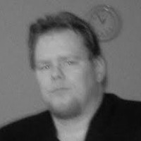 DJ Hollarn