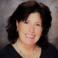 Gina Russon, Mas