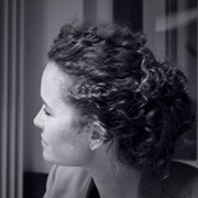 Mélanie Menard
