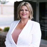 Amy Manzo