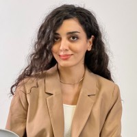 Kimia Borhani