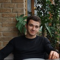 Роман Заворотнюк