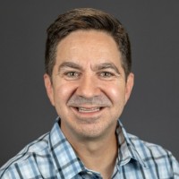 Mark R Clubb