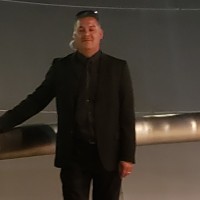 Carlos Flores