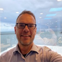 Peter Lindblom