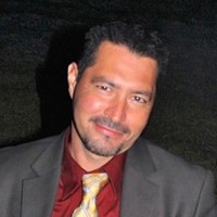Sergio Olivares