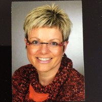 Claudia Rosenbaum
