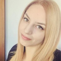 Lara M.