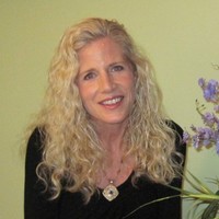 Clare Lavender PhD, LMHC
