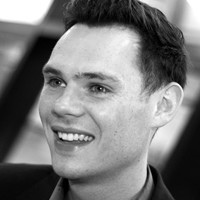 Chris Foster, Cfa
