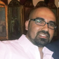 Khalid Naoum