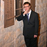 Yaniv Burshtein