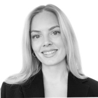 Julia Cenner