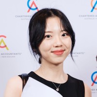 Angela Shin, Ca