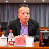 Bingwei Li