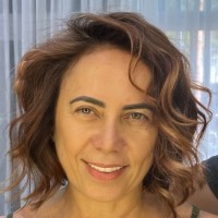 Vânia Nogueira