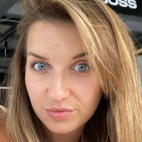 Анна Иванова