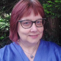 Dr. Bernadette Zegenhagen-Phiong