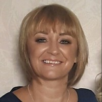 Lesley Roach