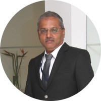 Dr Kumar V