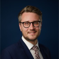 Simon MacLean FCA