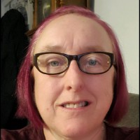 Evonne Riek