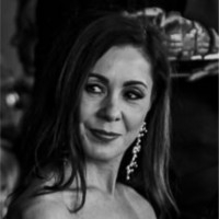 Carmen Azzanese