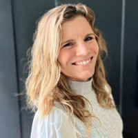 Whitlei Kindred, Mba