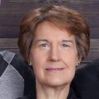 Roxanne Oswald