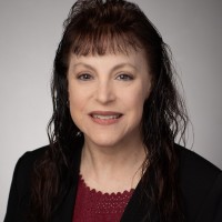 Lynne James