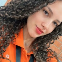 Tainá Santos Correia