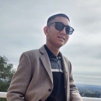 Derek Tran