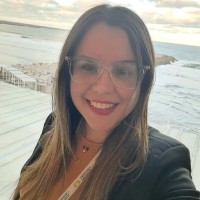Alexandra A Romero D