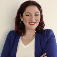 Dr. Lindsey Santellan